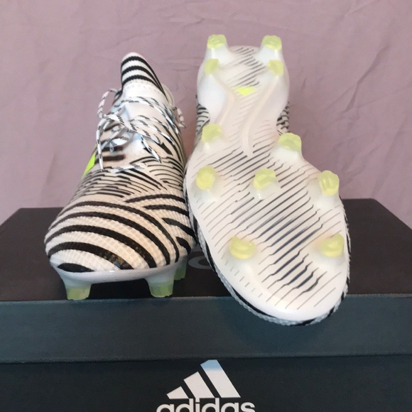 Adidas Nemeziz 17.1 Fg sz 9 - Picture 3 of 7